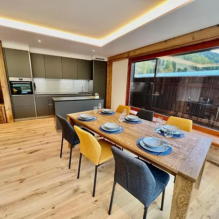 Apartment Le Chamois L Ski-out L Standing Siviez