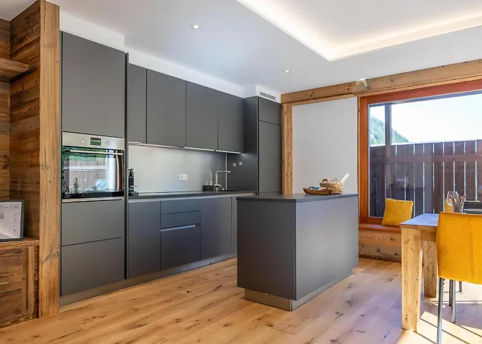 Le Chamois L Ski-out L Standing