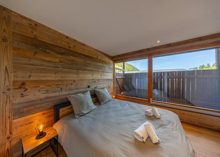 Le Chamois L Ski-out L Standing Appartement