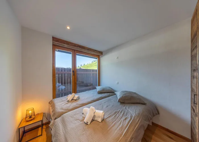 Le Chamois L Ski-out L Standing Appartement