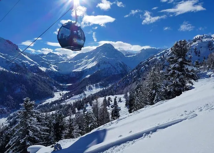 Le Chamois L Ski-out L Standing *