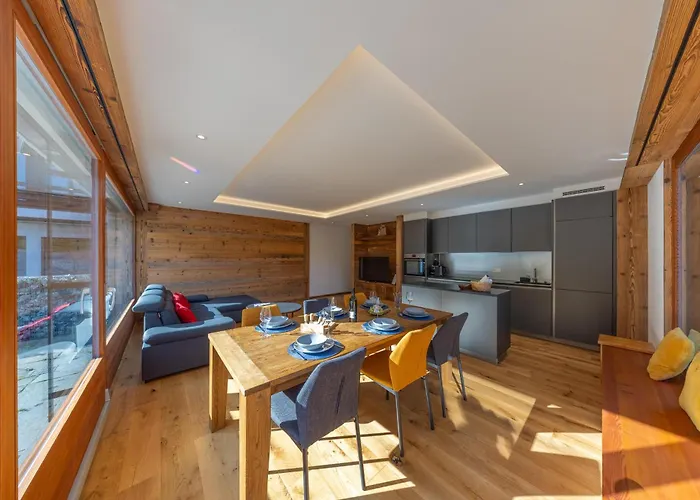 Daire Le Chamois L Ski-out L Standing