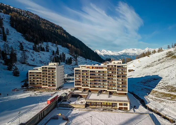 Daire Le Chamois L Ski-out L Standing Siviez